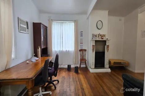 Property photo of 8 Bonham Crescent Oakleigh East VIC 3166