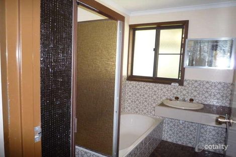 Property photo of 5 Elm Avenue Murray Bridge SA 5253