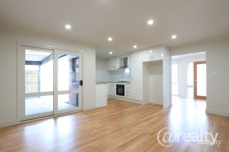 Property photo of 1/10 Maplehurst Avenue Hoppers Crossing VIC 3029