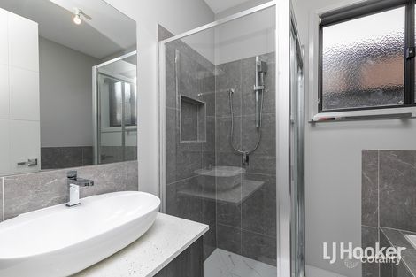 Property photo of 21 Goodison Grove Mount Cottrell VIC 3024