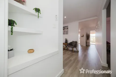 Property photo of 10A Veros Place Marangaroo WA 6064