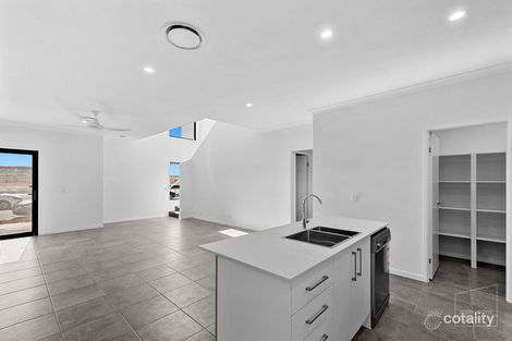 Property photo of 14 Goulburn Crescent Nirimba QLD 4551