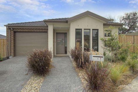 4/21 Kingfisher Dr, Doveton, VIC 3177