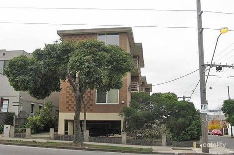 2/72 Barkly St, St Kilda, VIC 3182