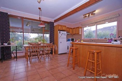 Property photo of 25 Mayfield Drive Mount Waverley VIC 3149
