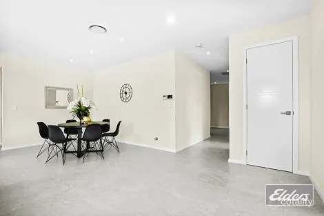 Property photo of 6 Bextor Avenue Leppington NSW 2179