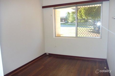 Property photo of 9 Phillips Place Karrinyup WA 6018