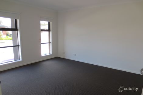 Property photo of 32 Maremma Drive Mernda VIC 3754