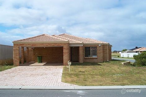 5 Zedora Loop, Port Kennedy, WA 6172