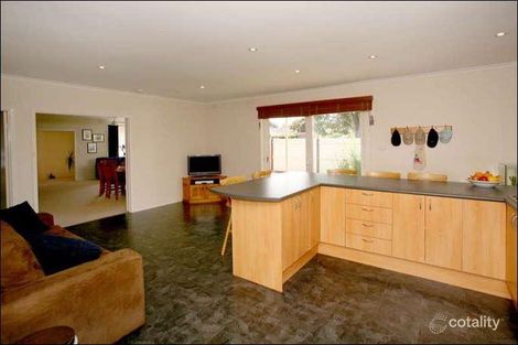 Property photo of 6 Karla Court Notting Hill VIC 3168