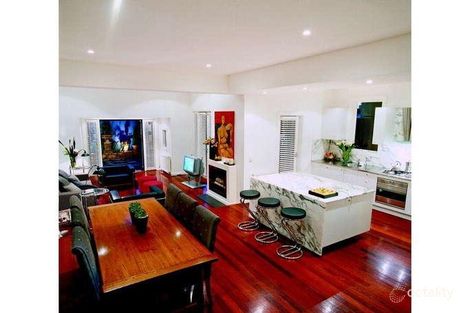 Property photo of 57 Mathoura Road Toorak VIC 3142