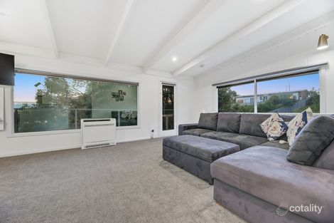 Property photo of 37 Seabrook Avenue Rosebud VIC 3939