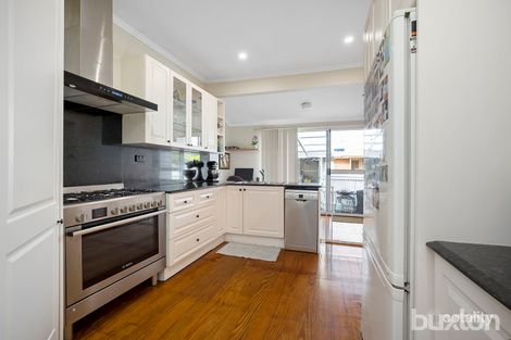 Property photo of 20 Barrani Street Bentleigh East VIC 3165