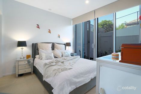 Property photo of 1/32 Russell Street South Brisbane QLD 4101