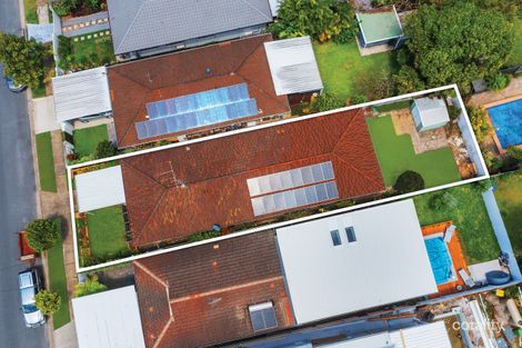 Property photo of 92 Chainey Avenue Miami QLD 4220