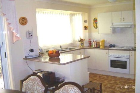 Property photo of 2/4 Louisa Avenue Highfields NSW 2289