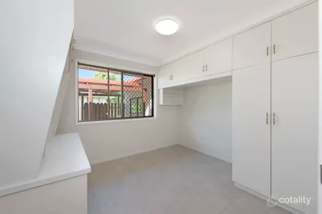 Property photo of 20 Baldwin Crescent Avoca QLD 4670