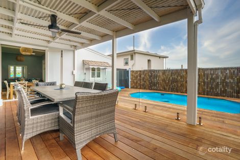 Property photo of 17 Seventh Avenue Rosebud VIC 3939