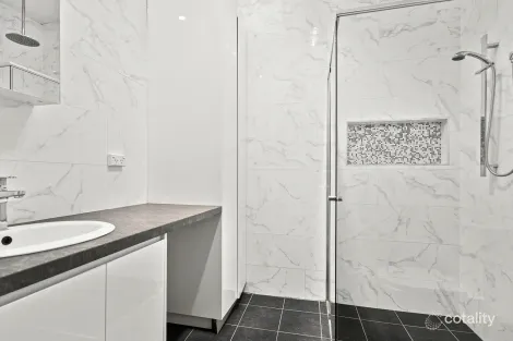Property photo of 5 Turpentine Close Alfords Point NSW 2234