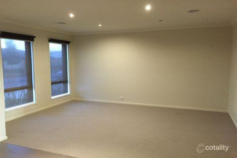 Property photo of 6 Bridgewater Circuit Armstrong Creek VIC 3217
