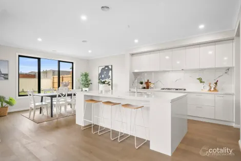 Property photo of 31A Albert Avenue Springvale VIC 3171