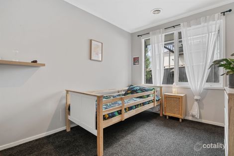 Property photo of 4 Sunnyridge Court Chirnside Park VIC 3116