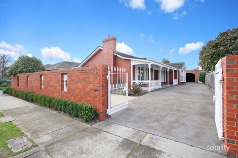 32 Lindisfarne Dr, Burwood East, VIC 3151