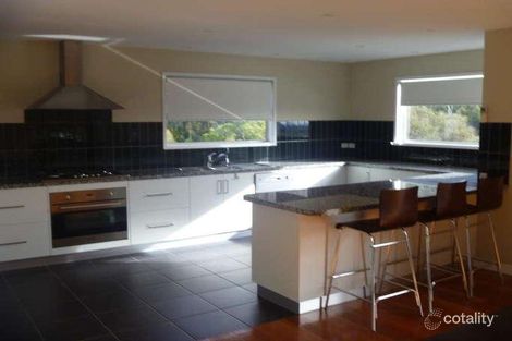 Property photo of 9 Niree Heights Sandy Bay TAS 7005