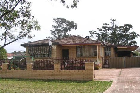 Property photo of 16 Weir Crescent Lurnea NSW 2170