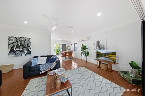Property photo of 25 Cambanora Place Mooroobool QLD 4870