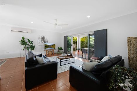 Property photo of 25 Cambanora Place Mooroobool QLD 4870