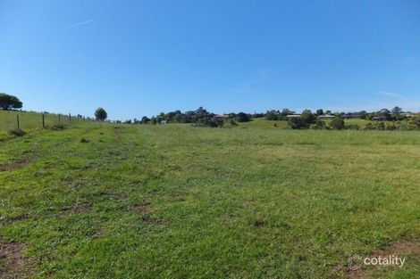 11 Roseleigh Pl, Wy Yung, VIC 3875