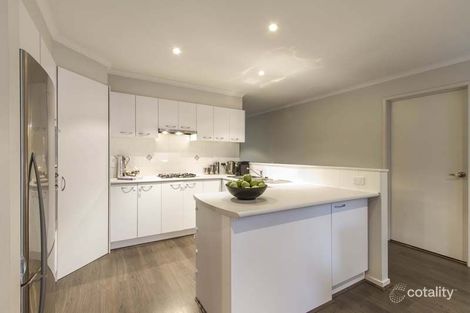 Property photo of 2/3-17 Sassafras Drive Frankston VIC 3199