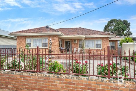 9 Palmerston St, Maryborough, VIC 3465