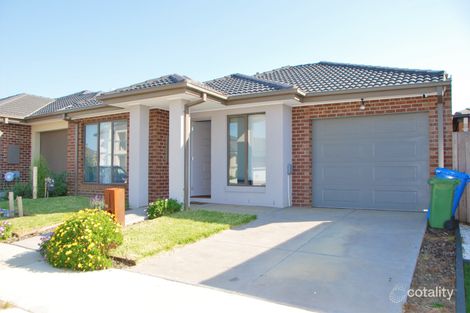 26 Lace Monitor Cct, Clyde North, VIC 3978