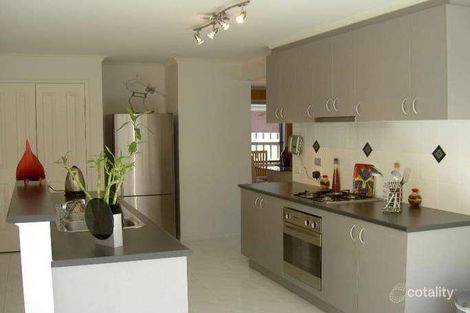 Property photo of 4 Bouverie Place Skye VIC 3977