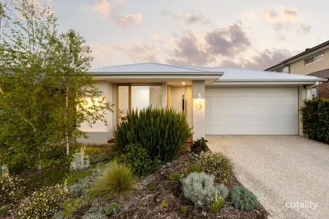 5 Scottsdale St, Charlemont, VIC 3217