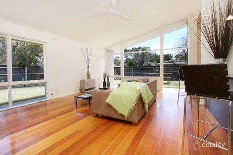 15 Law St, Blairgowrie, VIC 3942