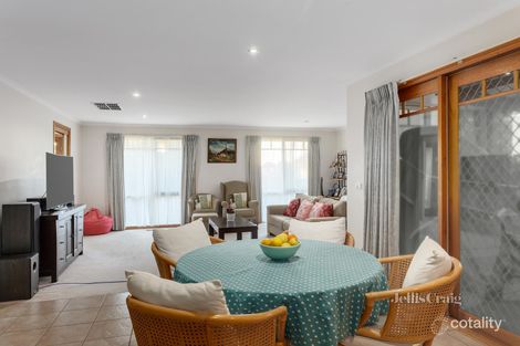 Property photo of 12 Dunscombe Avenue Ashburton VIC 3147