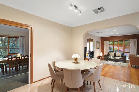 Property photo of 5 Wroxham Gardens Greensborough VIC 3088
