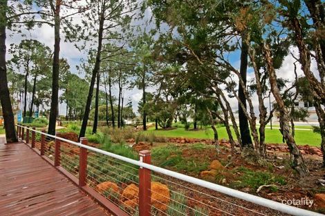 5 Mansfield Way, Piara Waters, WA 6112
