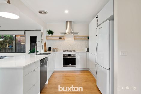 Property photo of 46 Sutherland Avenue Aspendale Gardens VIC 3195