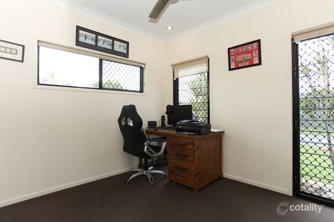 Property photo of 15 Vidar Crescent Ooralea QLD 4740