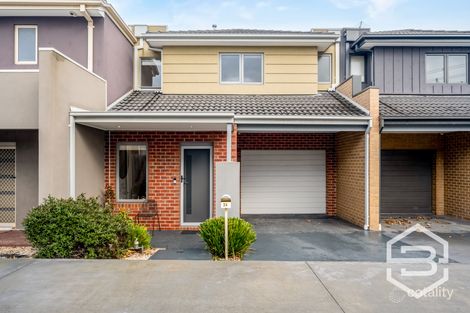 24 Quarterhorse Dr, South Morang, VIC 3752