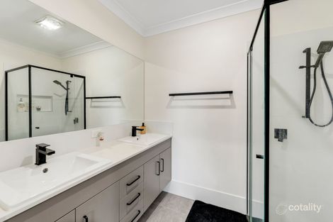 Property photo of 75 Sunrise Place Hemmant QLD 4174
