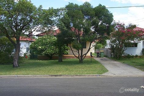 13 Merle St, Bass Hill, NSW 2197