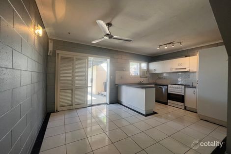 Property photo of 33/11 Island Drive Cannonvale QLD 4802