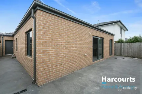Property photo of 4 Peckham Avenue Wollert VIC 3750