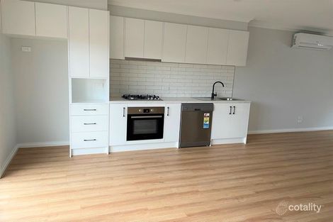 Property photo of 2/20-22 Thackeray Road Reservoir VIC 3073