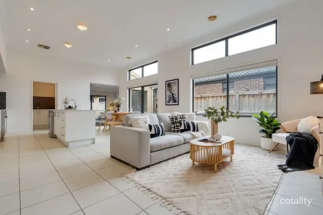 Property photo of 7 Landsdowne Avenue Mickleham VIC 3064